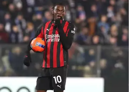 سن‌سیرو از خجالت لیائو در آمد!