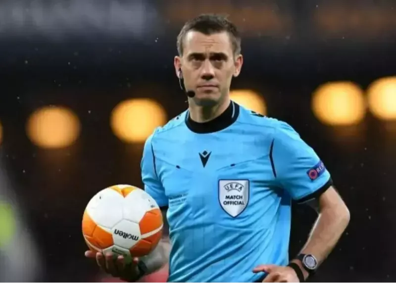 داور بازی مرگ و زندگی بارسلونا اعلام شد