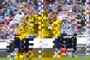 حلقه روسها برای محبی پس از 233 روز! (عکس)