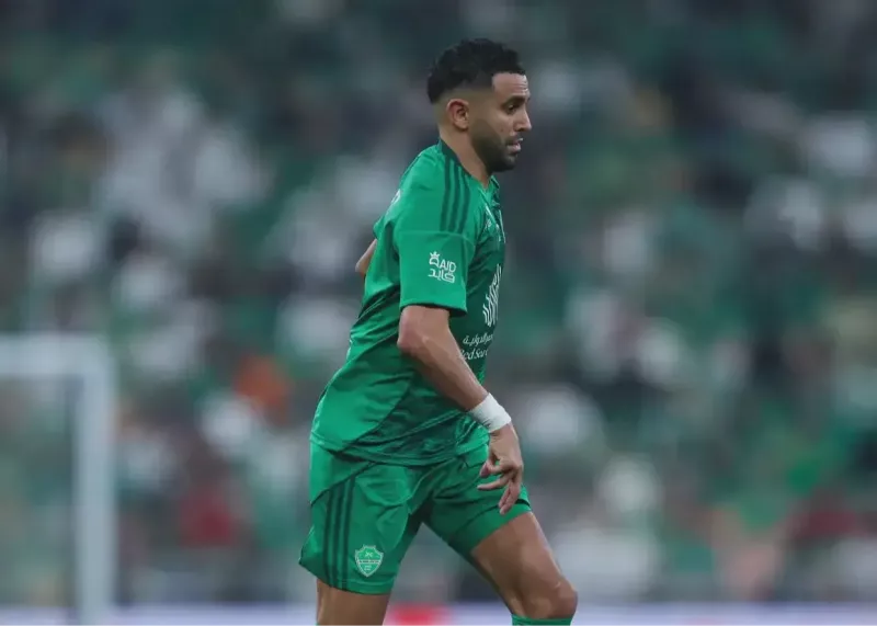 ستاره الجزایری برای هواداران الاهلی بلیت خرید