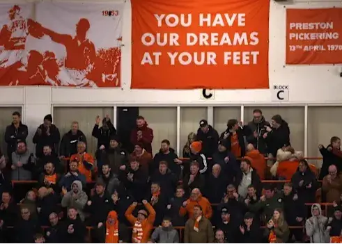 فاجعه در پی مرگ یک هوادار فوتبال انگلیس