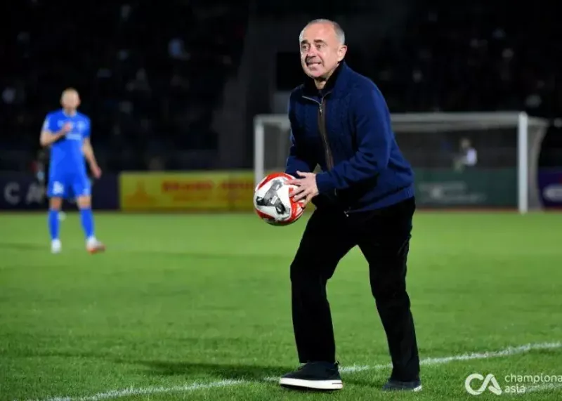 استعفای مربی‌ای که با اورنوف بسته بود!