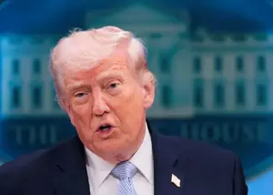 اعتراف ترامپ به تداوم بهای بالا بنزین