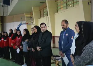 سر رئیس والیبال شلوغ شد (عکس)