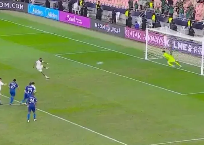 گلزن انگلیسی الاهلی را شوکه کرد! (عکس)