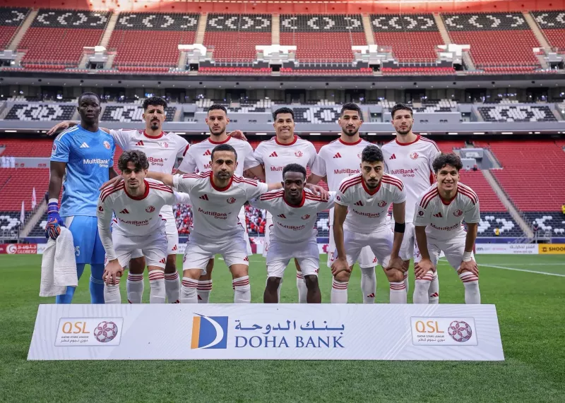 امید ابراهیمی و رفقا جام را تقدیم کردند!