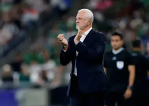 آرنولد: برای بازنشستگی آماده نیستم