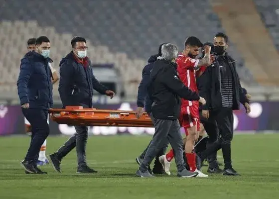 غیبت دوباره فیزیوتراپ پرسپولیس در تمرین