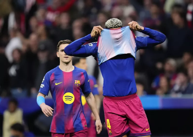 بارسلونا ۱۵ میلیون یورو از دست داد