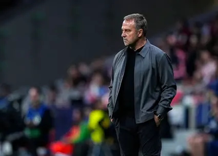 فلیک روی پنج ستاره بارسا قلم قرمز کشید