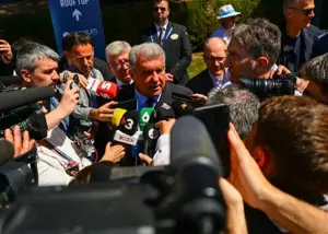 صبر لاپورتا تمام شد: این غیرقابل تحمل است!