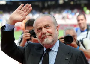 رئیس ناپولی آب پاکی را روی دست ایتالیا ریخت