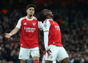 در شب خواب‌آور لندن: آرسنال تاریخ‌ساز شد!