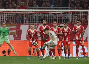 نمایش باورنکردنی شازده کوچولوی ترکیه در مونیخ