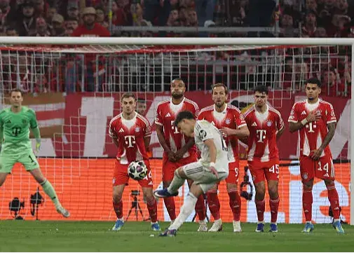 نمایش باورنکردنی شازده کوچولوی ترکیه در مونیخ