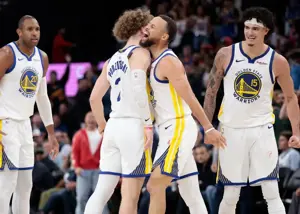 استفن کری روی صورت لس‌آنجلس خط انداخت!