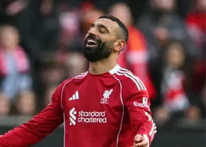 ستاره لیورپول محمد صلاح را مسخره کرد!
