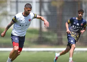 تمرین پرسپولیس 10 غایب دارد