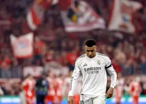 این بازیکن رختکن رئال را پر از خودخواهی کرد!