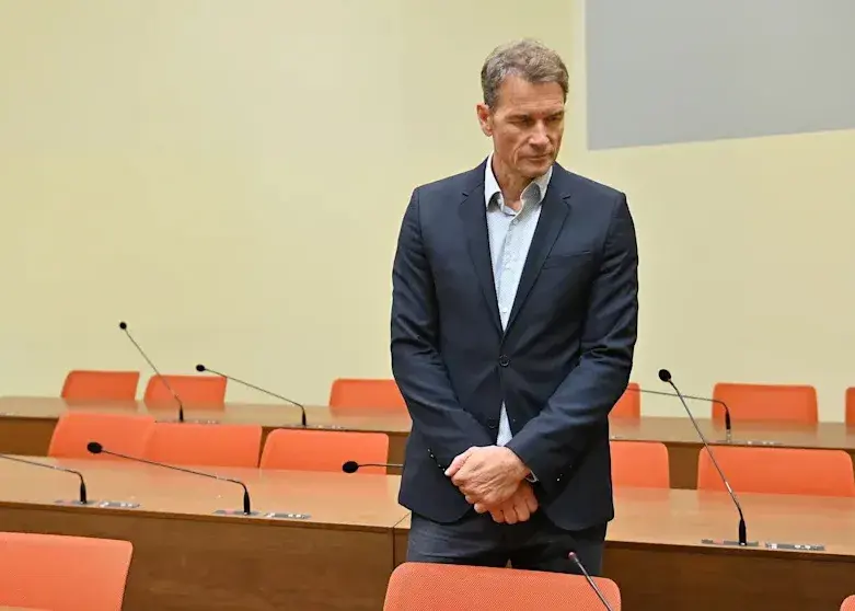 لجبازی 4 میلیون تومانی ینس لمان با دادگاه آلمان!