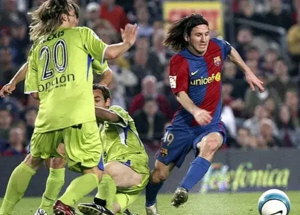 تقلید شاهکار مسی از مارادونا 19 ساله شد