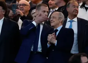 برخورد پرز و رئیس یوفا در فینال لیگ قهرمانان