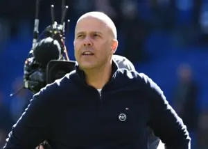 اشلوت: پاسخ بزرگی به انتقادات دادیم 