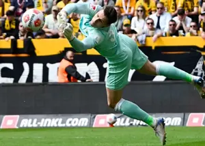 درخشش گلر باتجربه بعد از 2500 روز نیمکت‌نشینی!