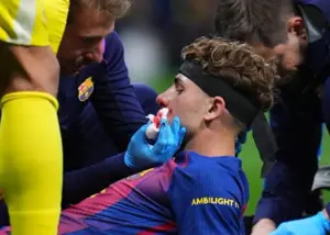  فرمین لوپز با ظاهری متفاوت در تمرین بارسلونا