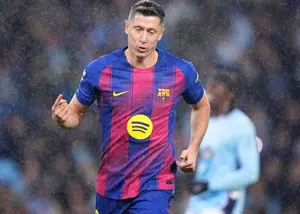 با چراغ سبز لاپورتا: قرارداد لواندوفسکی تمدید می‌شود