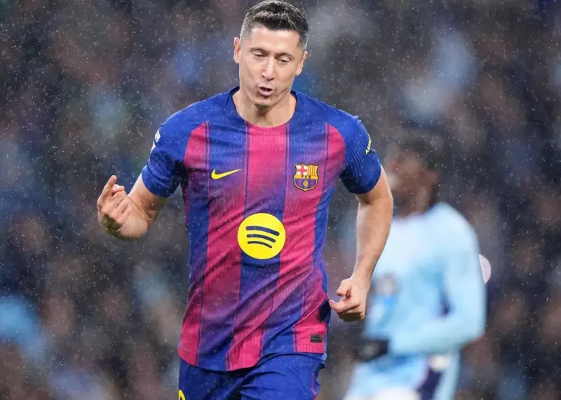 با چراغ سبز لاپورتا: قرارداد لواندوفسکی تمدید می‌شود