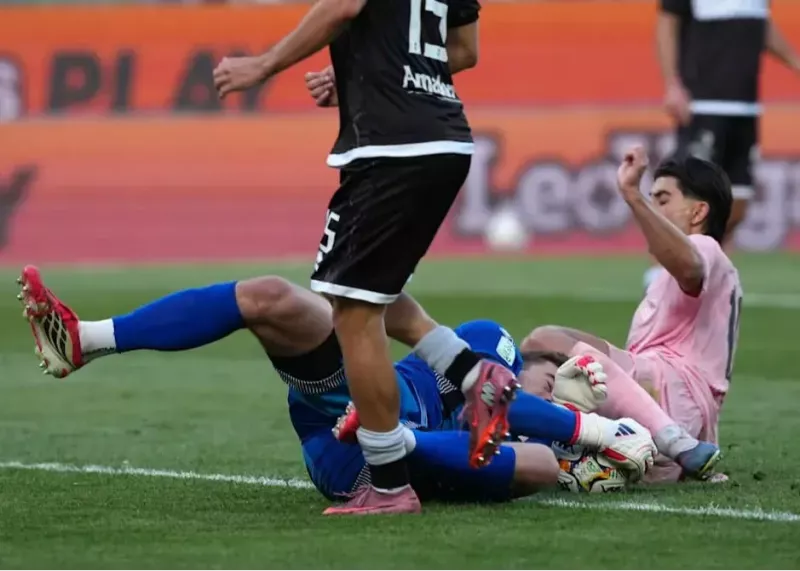 مهره گردن پسر کلینزمن شکست!