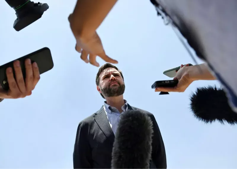 ابهام در مذاکرات: جی‌دی‌ونس هنوز در کاخ سفید است!