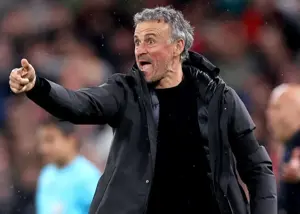 چراغ سبز به پی‌اس‌جی برای بمب‌های تابستانی