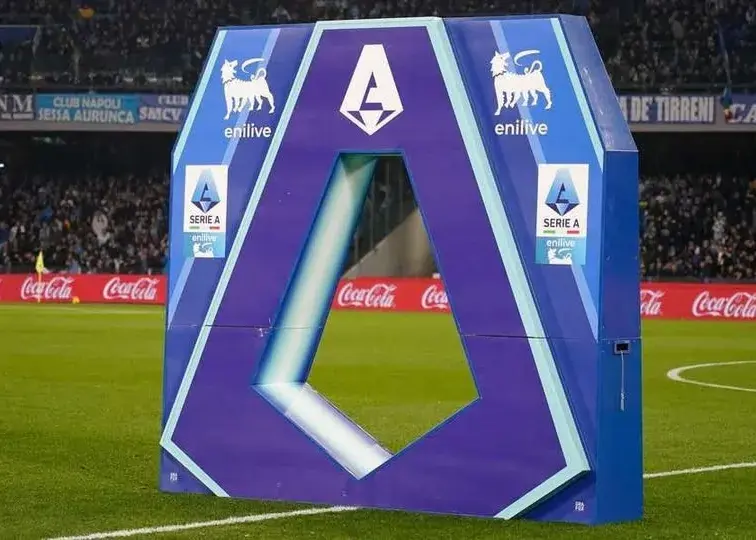 بمب اخلاقی در ایتالیا: اتهام فحشا به 50 بازیکن سری آ