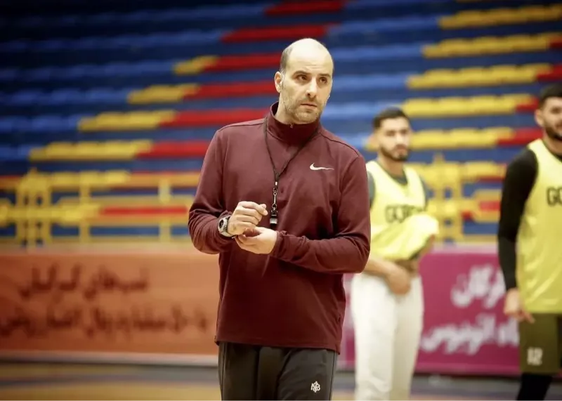 سرمربی شهرداری گرگان: به فکر سفره بازیکنان باشید