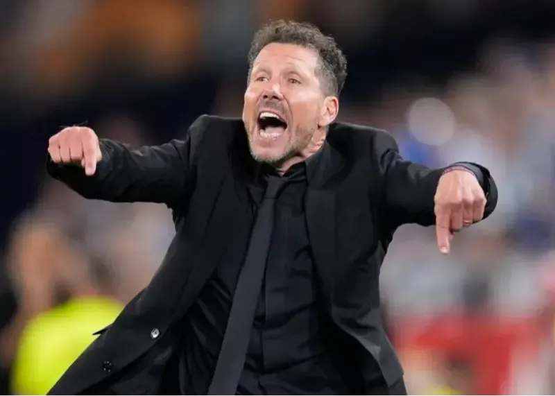 لیست سیمئونه نصف لالیگا را خشمگین کرد