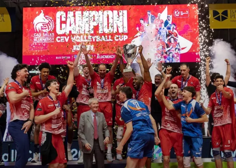 یک قهرمانی دیگر: اروپا در تسخیر کامل ایتالیا