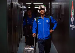 کاپیتان تیم المپیک روی آسمان سوژه شد(عکس)