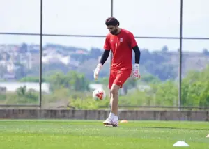 بیرانوند: پرچم ایران را در جام جهانی بالا می‌بریم