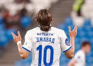 گل تماشایی از MJ ایران با توپ‌ربایی (عکس)