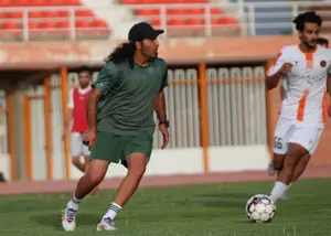 سرمربی مس باانگیزه‌تر از دهه 70 (عکس)