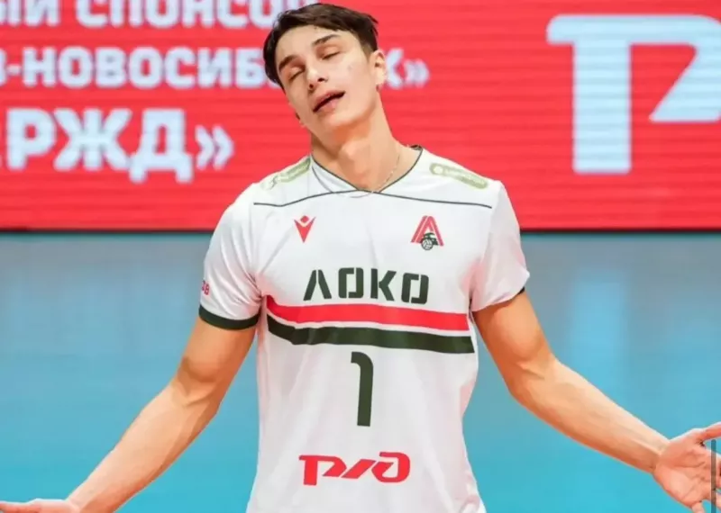 اینقدر به نابغه والیبال فشار آوردند تا مصدوم شد