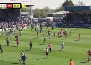 تراژدی تراکتور و شالکه در لیگ دسته پنج انگلیس!