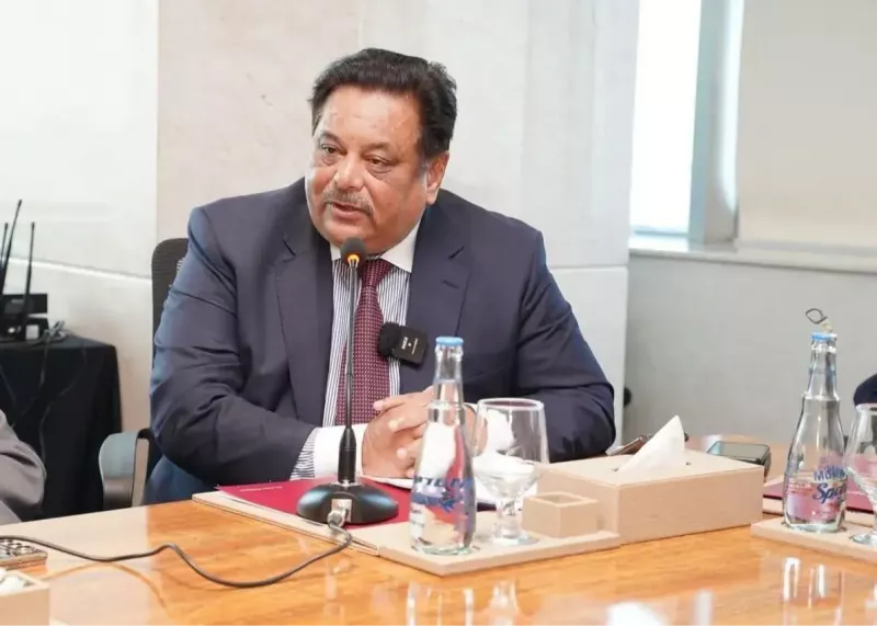 پاکستان: کنترل تنگه هرمز حق ایران است