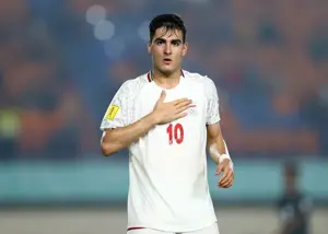 کسری طاهری امیدوار به تاریخ سازی جهانی