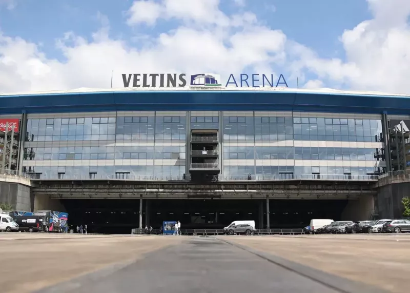 زلزله در فوتبال آلمان: کشف جسد در دستشویی ورزشگاه!