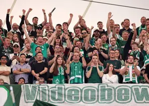 خروج تیم تاریخی فوتبال آلمان از منطقه سقوط