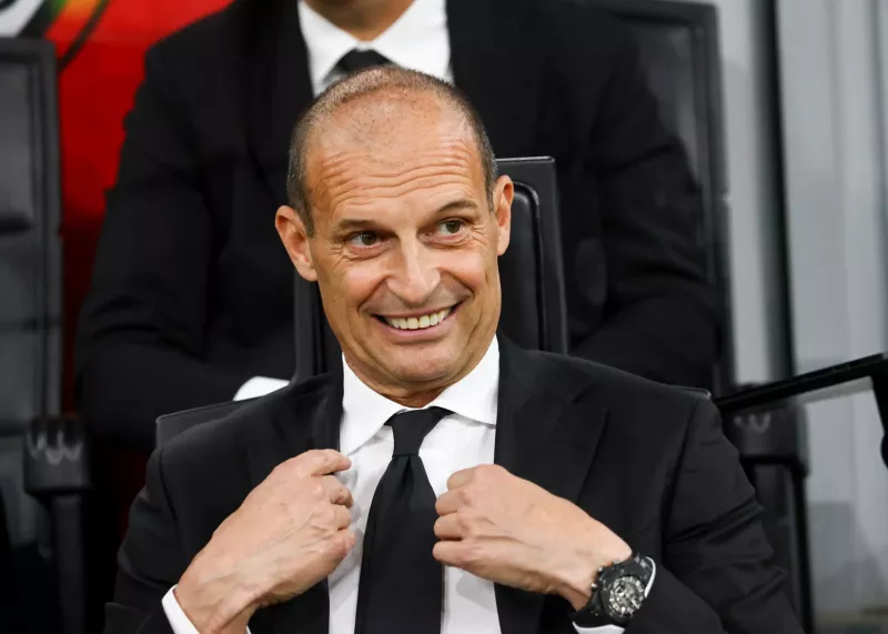 آلگری: لیائو هیچوقت بازیکن باثباتی نبوده!