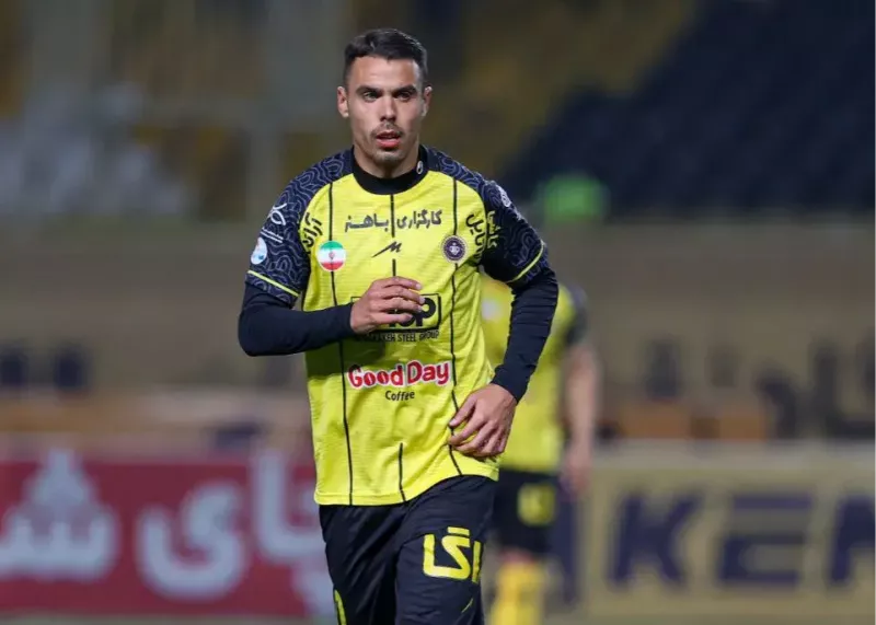 ماجرای پنهان‌کاری ستاره سپاهان از همسرش!